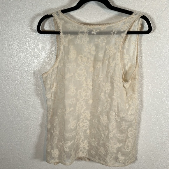 Lucky Brand Cream Gauzy Floral Embroidered Boho Tank Size Medium - Picture 4 of 6